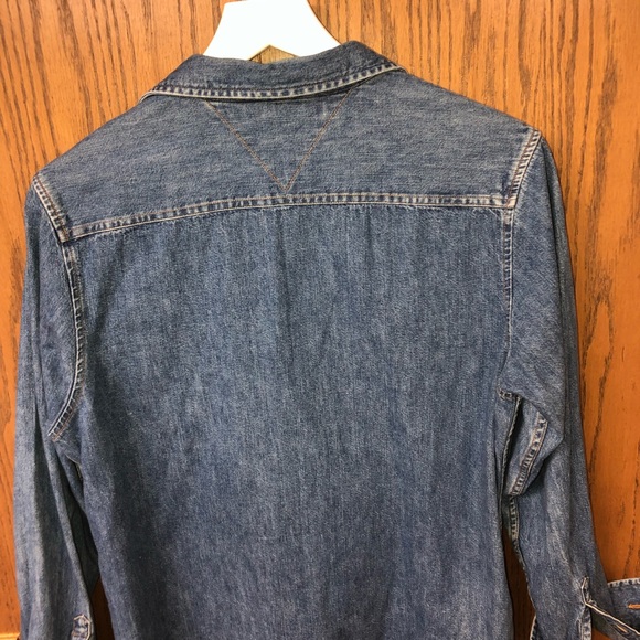 Vintage Tommy Hilfiger denim button down - Picture 3 of 8